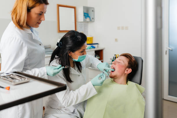 Best Emergency Tooth Extraction in Lukachukai, AZ